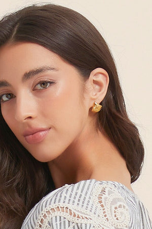 Petite Shell Stud Earrings - SIOENE