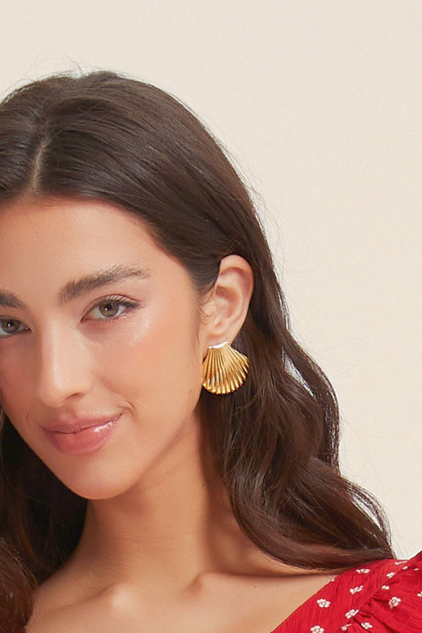 Golden Shell Statement Earrings - SIOENE