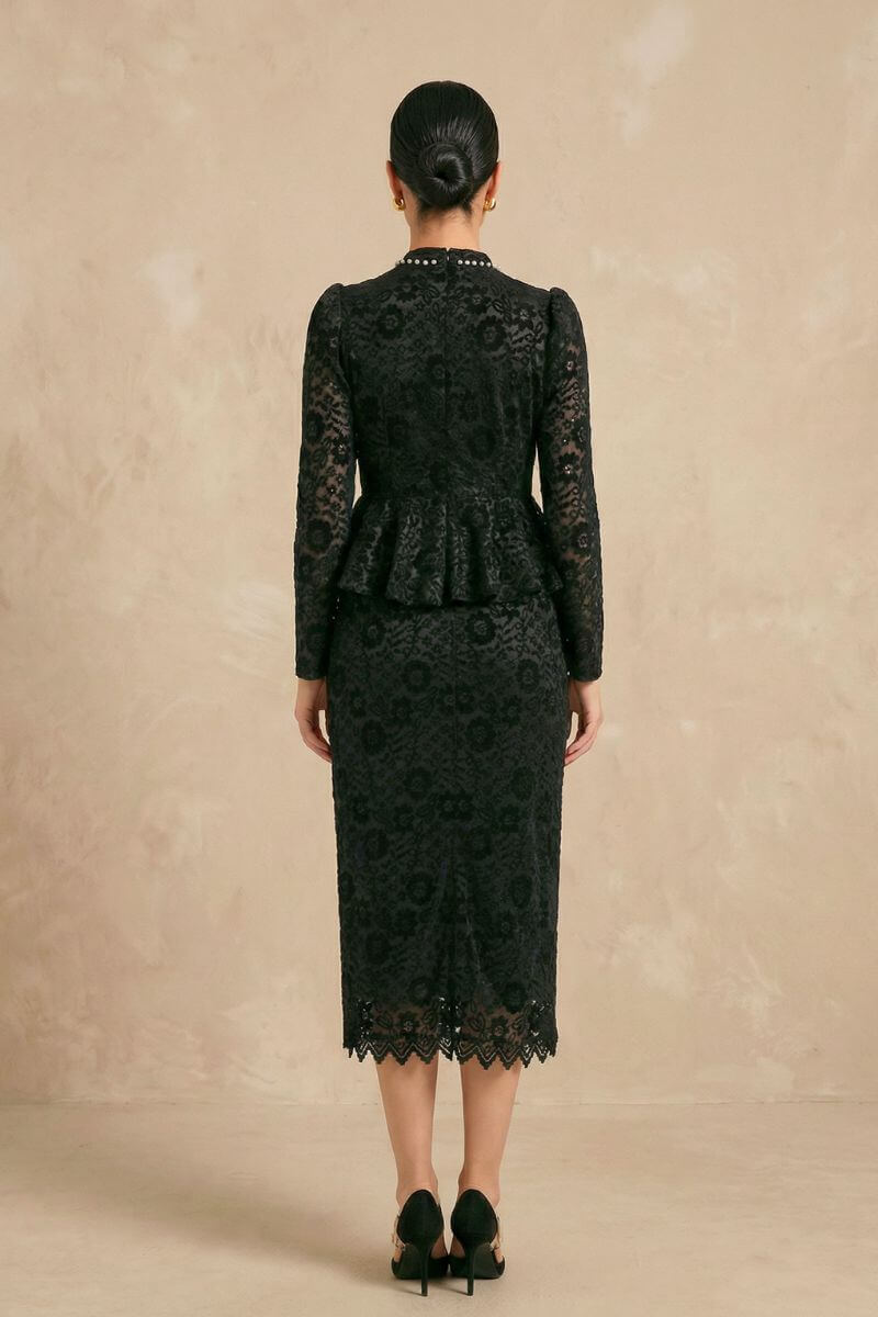 Amlie Pearl Lace Midi Dress M